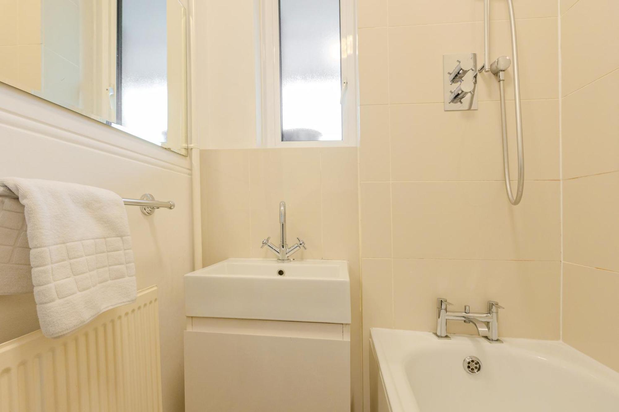 Bright Modern 1 Bedroom Flat, 5 Min To Vauxhall St London Kültér fotó